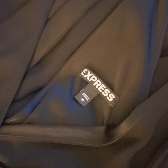 Black Womans Dress - Picture 4 of 4